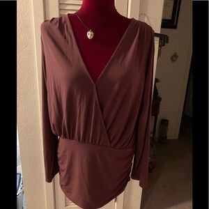 Venus plum faux wrap blouse sz XL